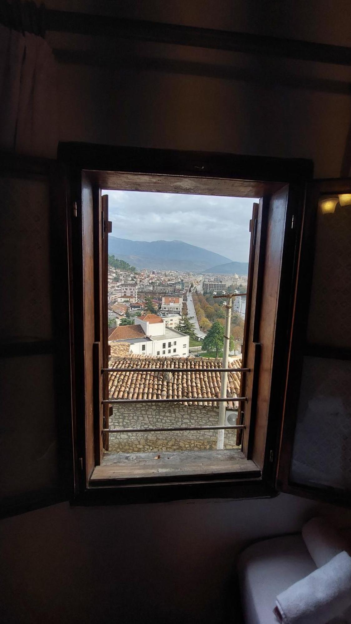 Old Town Hava Baci Hotel Berat Luaran gambar
