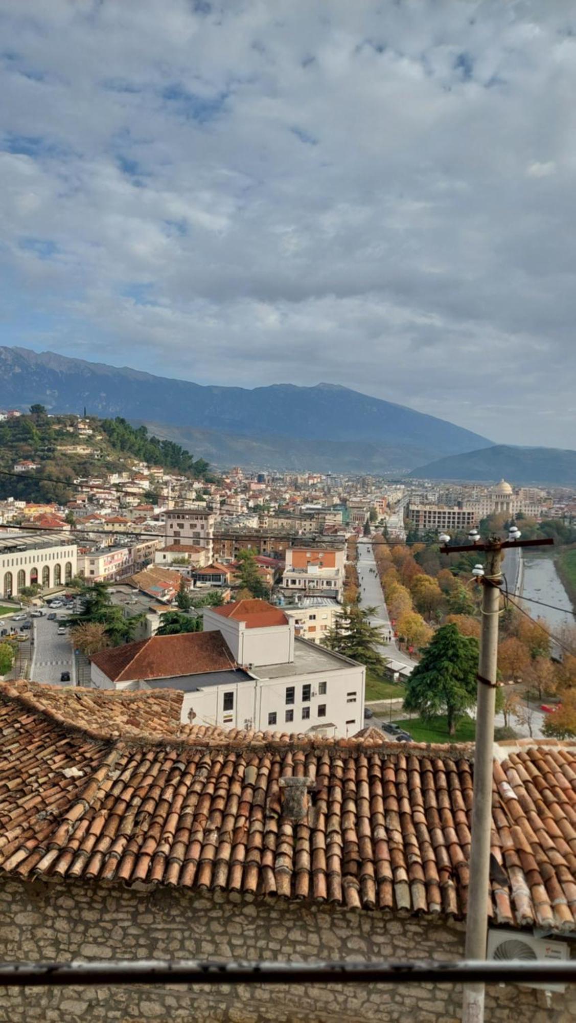 Old Town Hava Baci Hotel Berat Luaran gambar