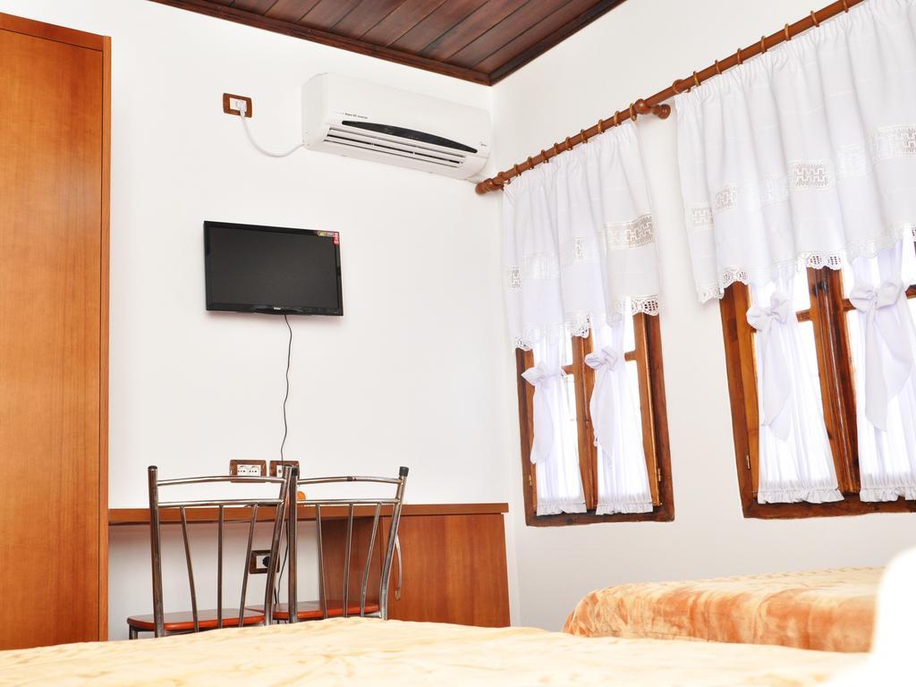 Old Town Hava Baci Hotel Berat Luaran gambar