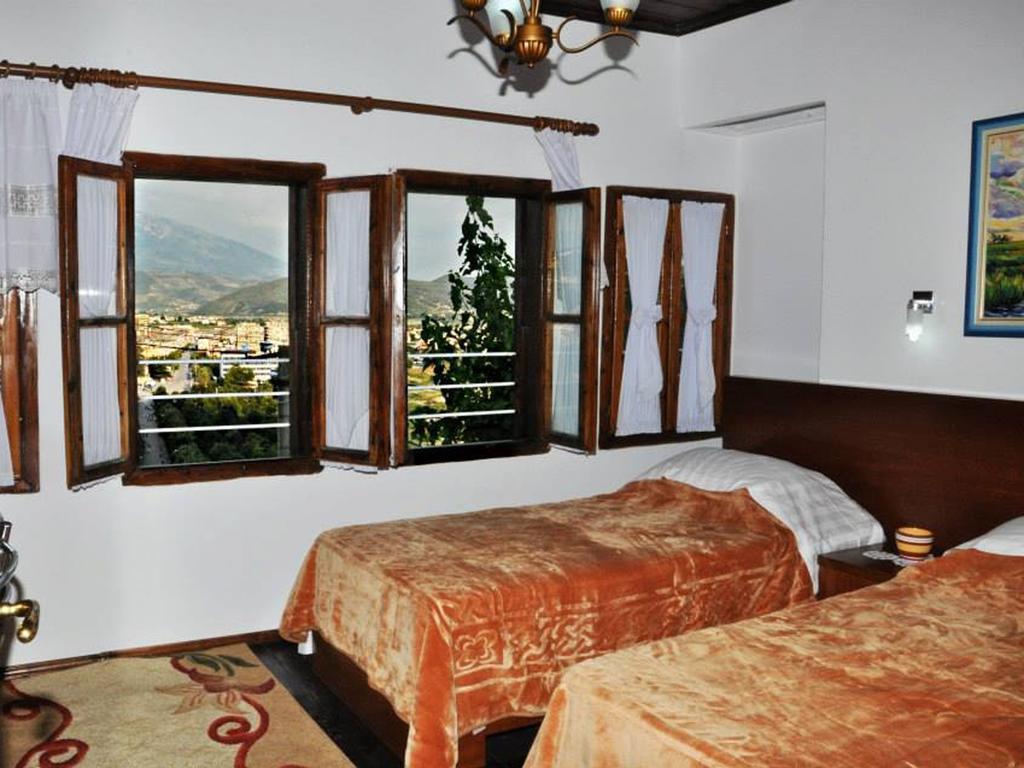 Old Town Hava Baci Hotel Berat Luaran gambar