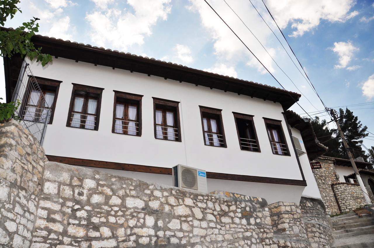 Old Town Hava Baci Hotel Berat Luaran gambar